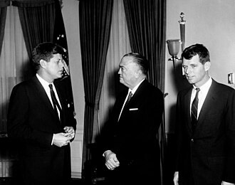 JFK, Robert Kennedy og FBI-chef J. Edgar Hoover